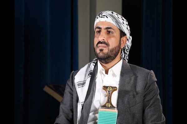 محمد عبدالسلام: رژیم سعودی پلها و بازارها را در یمن هدف قرار می دهد