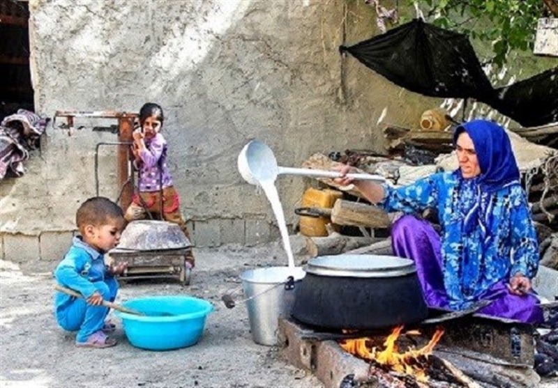 بیمه رایگان ۳۷۵ هزار مادر روستایی و عشایر دارای ۳ فرزند