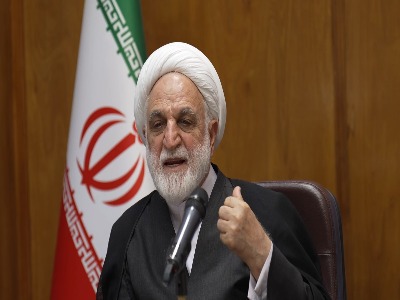 اژه‌ای: بانک‌ها بیش از آن مقداری که باید به مشتریان سود بدهند، سود می‌دهند