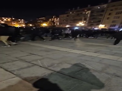 تجمع های مشکوک مقابل پارلمان صربستان